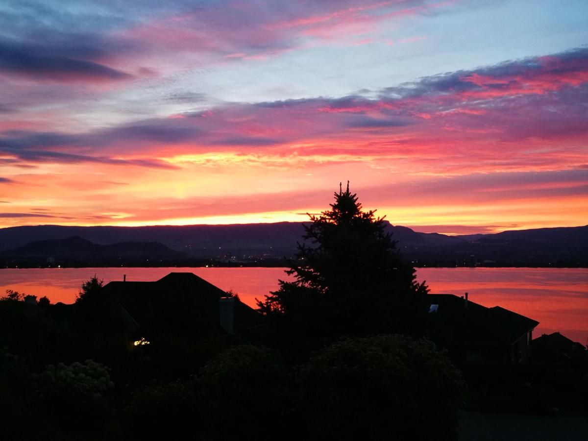 Casa Grande Lakeview House West Kelowna Chambre photo