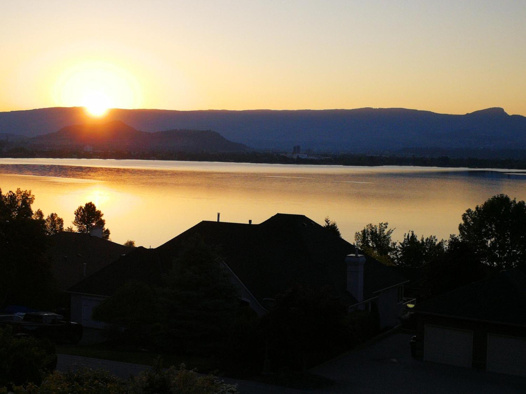 Casa Grande Lakeview House West Kelowna Chambre photo