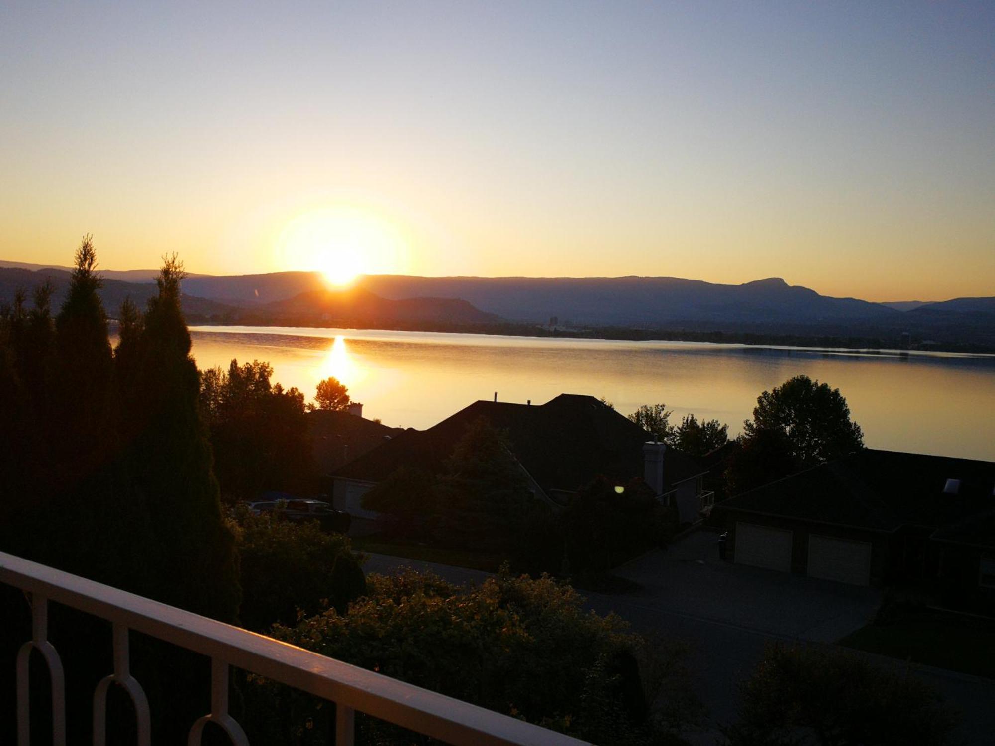 Casa Grande Lakeview House West Kelowna Chambre photo